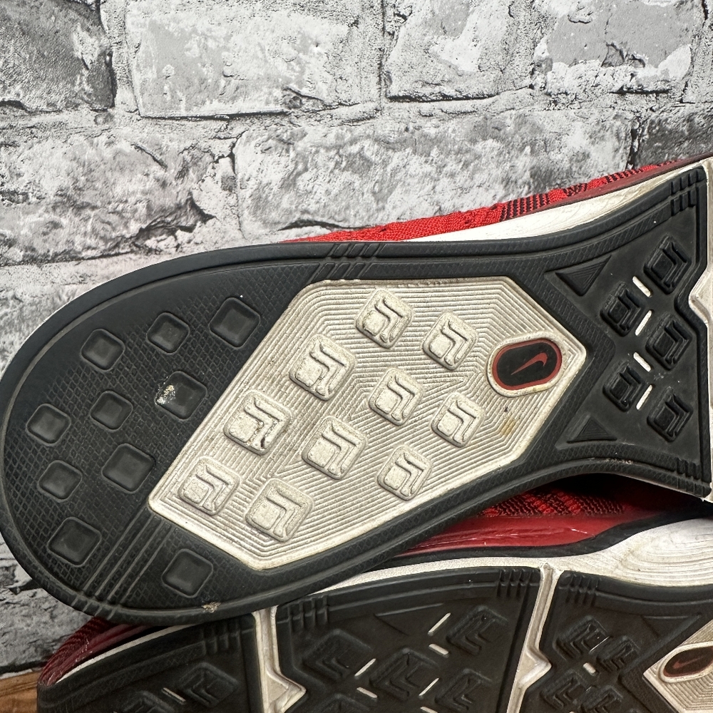 EUC Nike Flynit Trainer Running Shoes Size 13 University Red Black (AH8396-601) - Picture 10 of 12